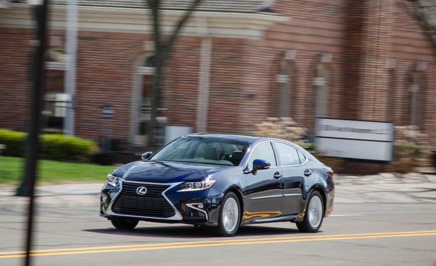 2016-Lexus-ES 350