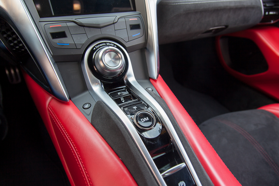2017 Acura NSX-shift