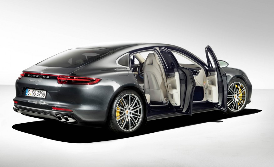 2017 Porsche Panamera