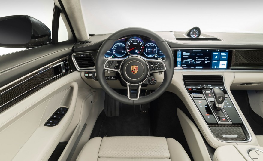 2017 Porsche Panamera-Interiors