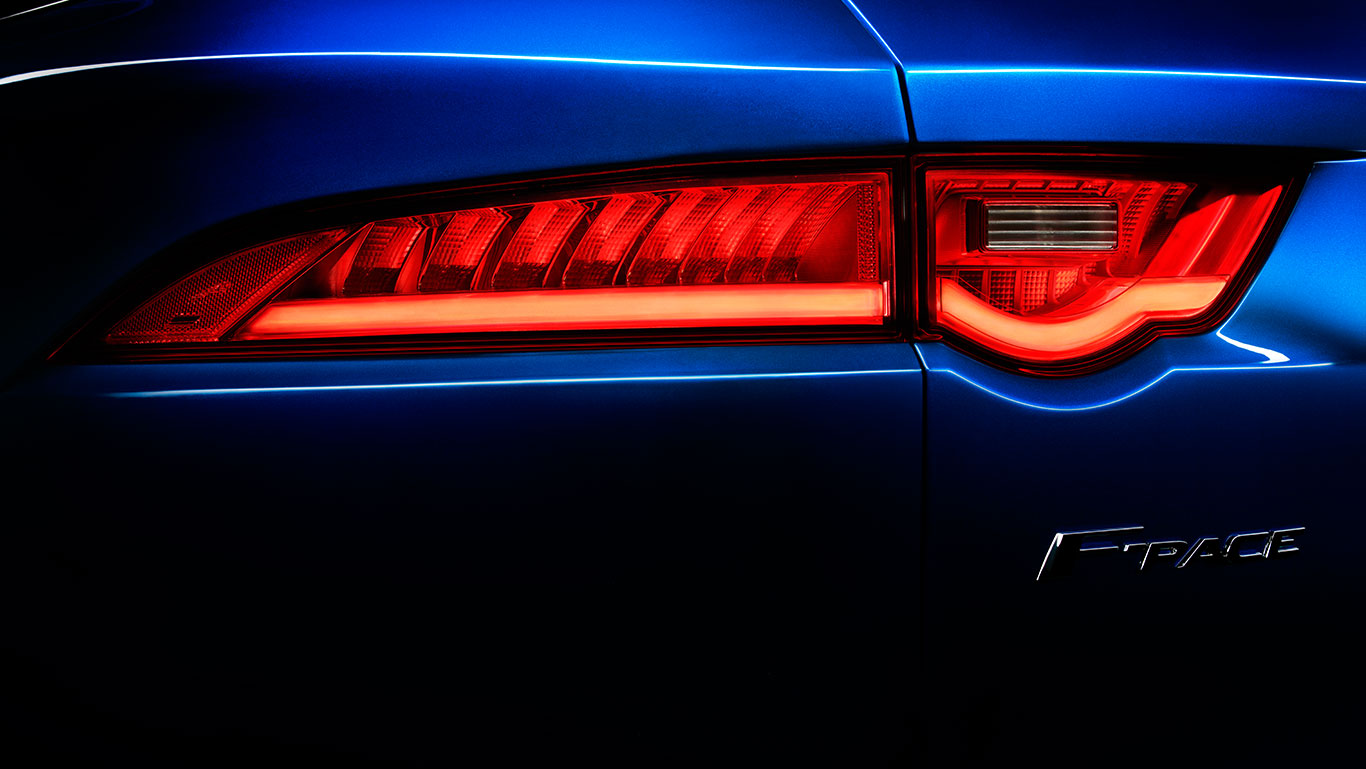 2017 JAGUAR F-PACE FIRST TEST