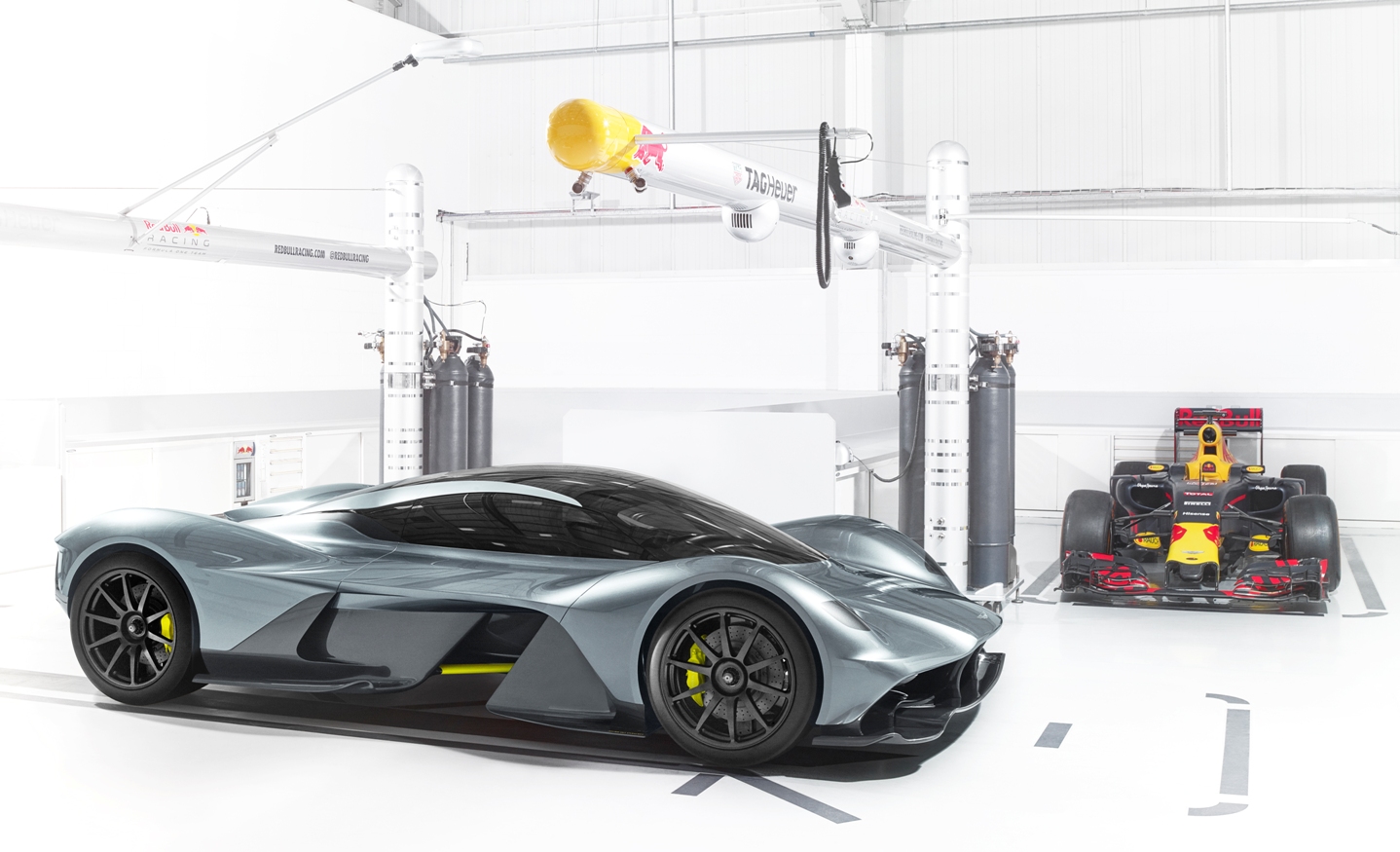 Aston Martin announces AM-RB 001 technical partners
