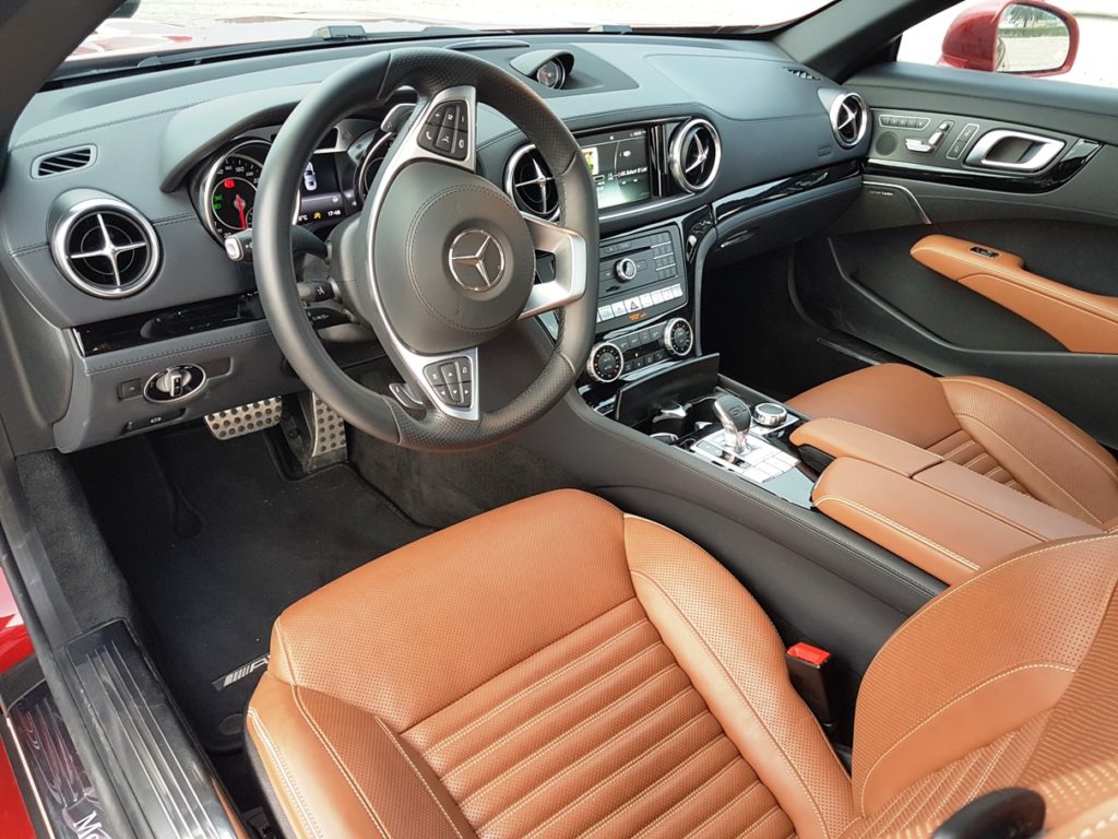 The new Mercedes-Benz SL 400-Interior
