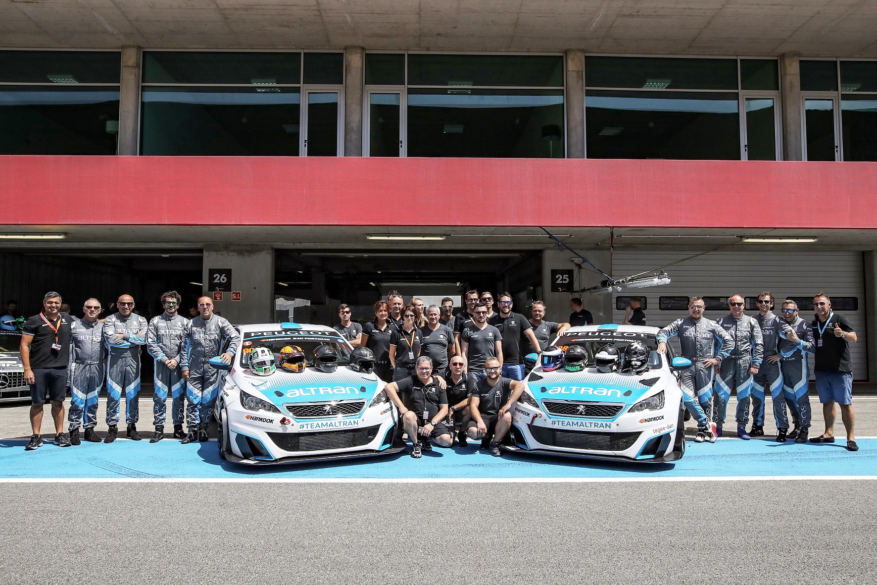 Team Altran Peugeot Ready for the 24H Dubai 2018