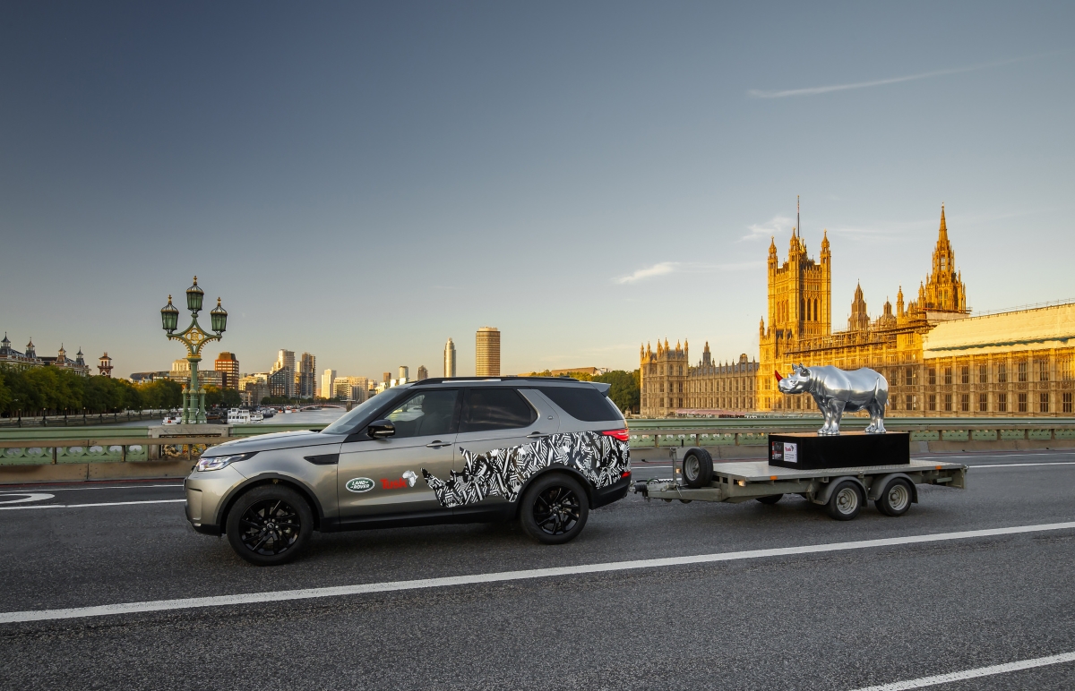 Land Rover Creates a Unique Rhino Design in Trafalgar Square