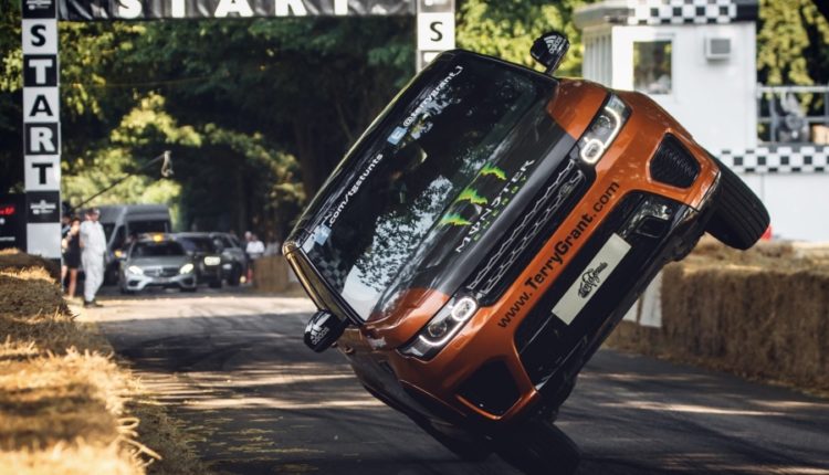 Land Rover and Terry Grant Have Smashed the Guinness World Record for the Fastest Mile in a Car on Two Wheels
