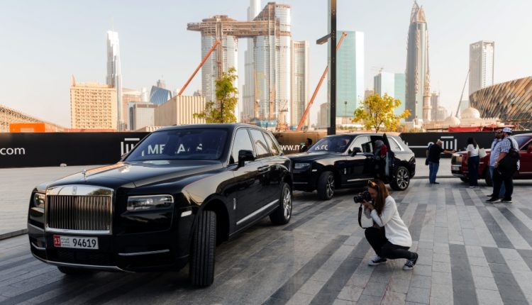 the AGMC Cullinan Drive in Dubai -Rolls-Royce Cullinan- Sana Soukar, Senior Reporter at austoscommunity.com-03
