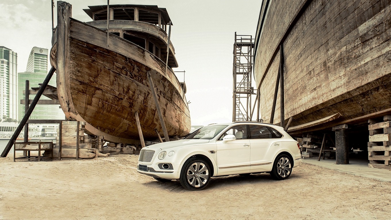 Bentley Unveils the New Bentayga Mulliner Pearl of the Gulf