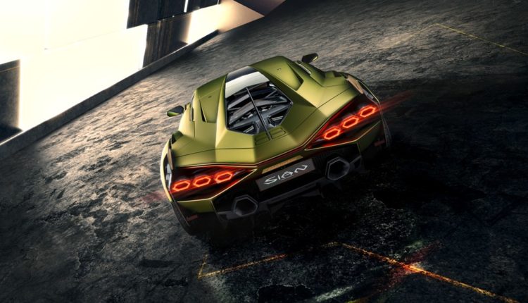 Automobili Lamborghini Unveils the Sián FKP 37-rear shot