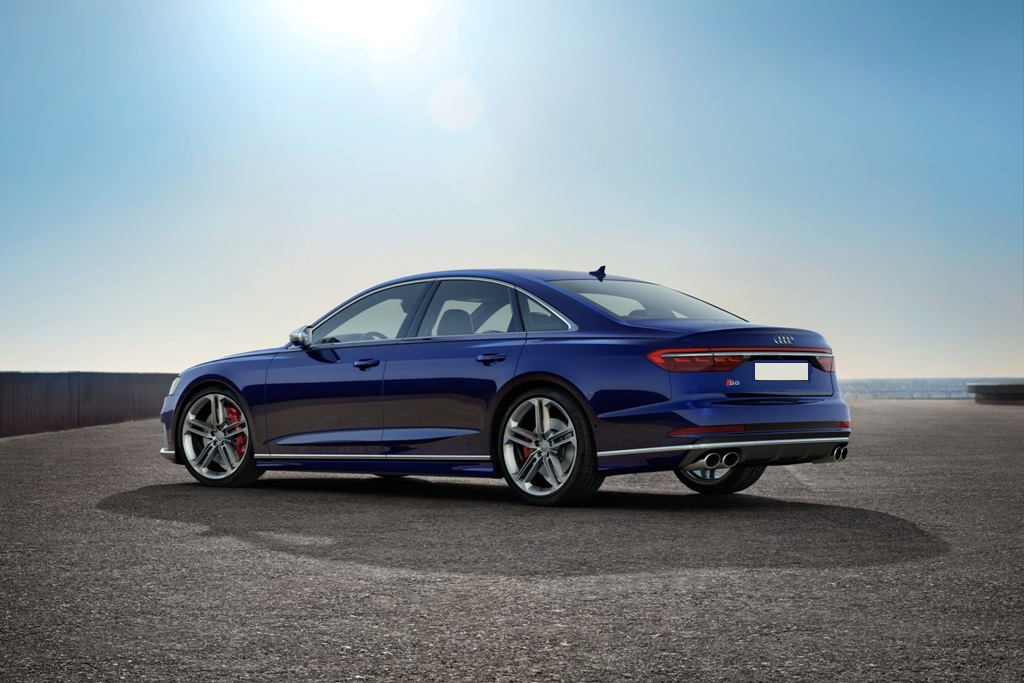 Audi S8 - rear shot