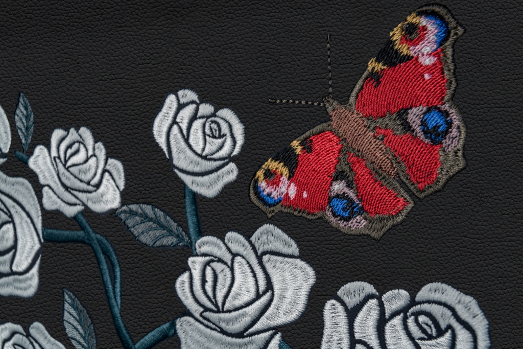 New Rolls-Royce Phantom - the stitches