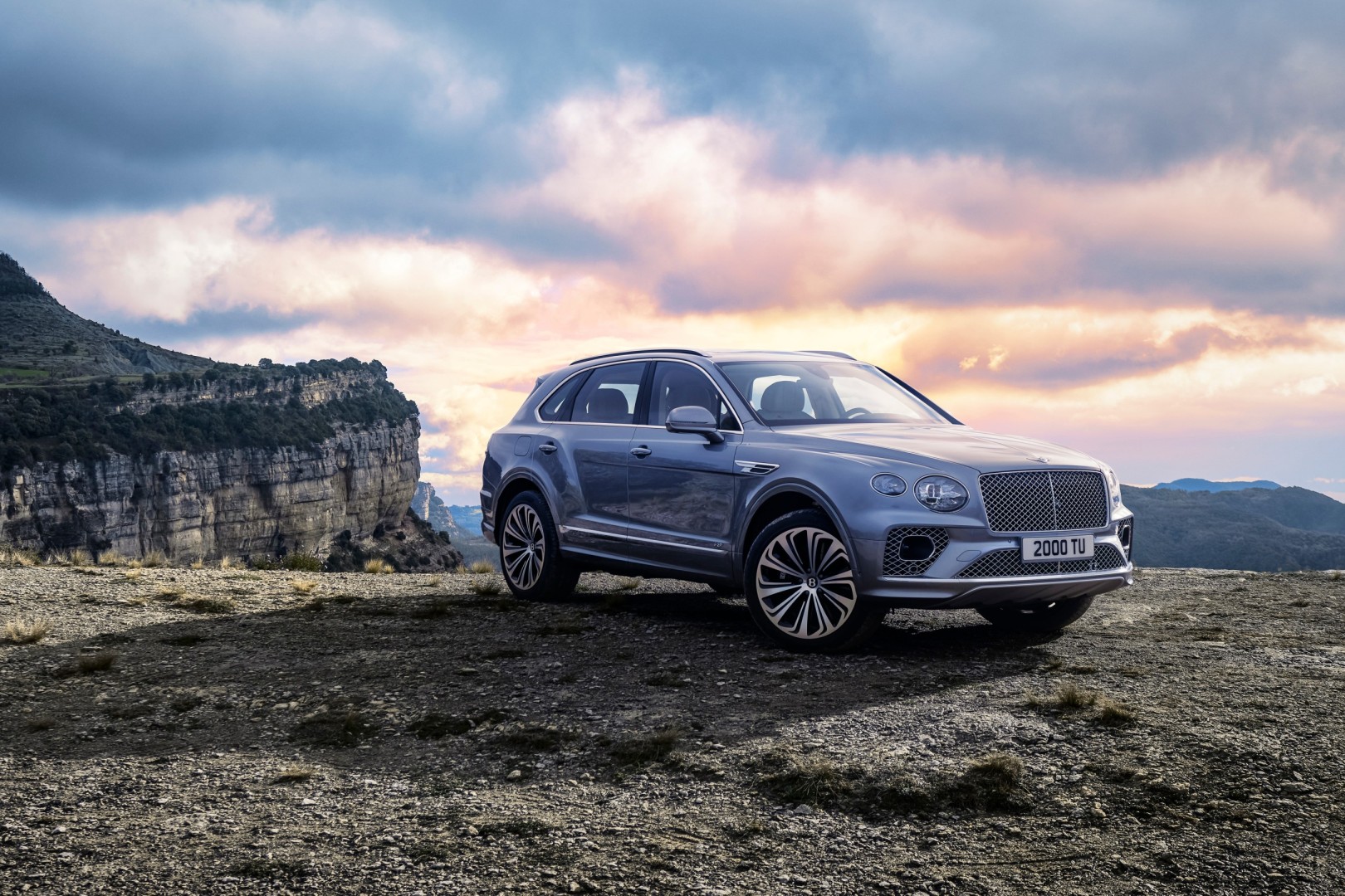 Bentley Raises the Bar Again With Sector-Defining Luxury SUV