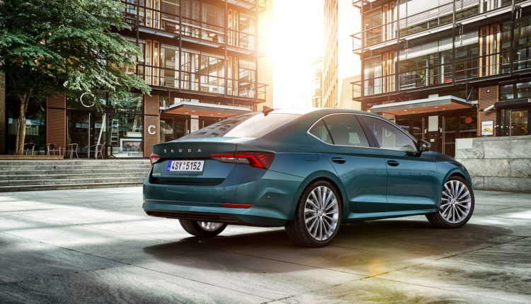 New ŠKODA Octavia Named Best Compact Family Car, Best Estate Car and Car of the Year