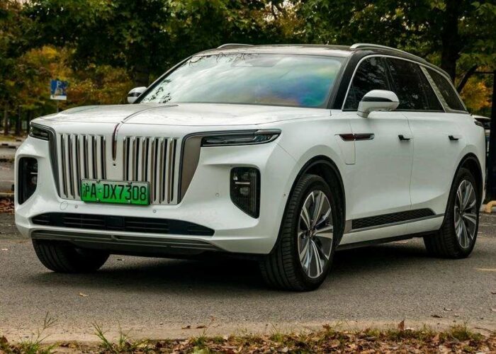 The New Hongqi E-HS9 Electric SUV Heads Into BMW Territory