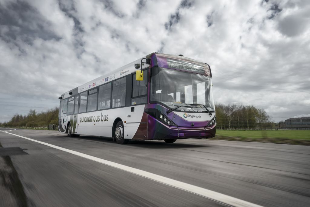 UK’s First Full-Sized Autonomous Bus Takes to the Roads of Scotland for the First Time