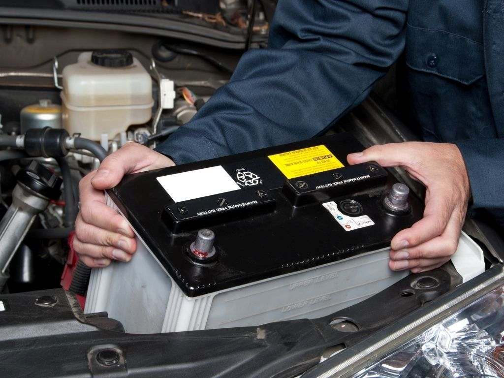 5 of the Most Easily Replaceable Car Parts