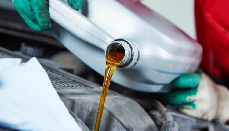 How Different Types of Oil Affect Your Car's Engine