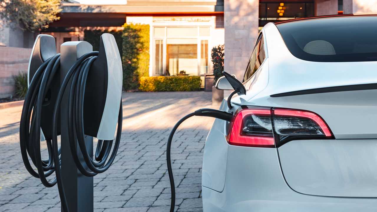 Electric Cars Now Account For 10% Of All Passenger Car Registrations in the European Union - Autos Community