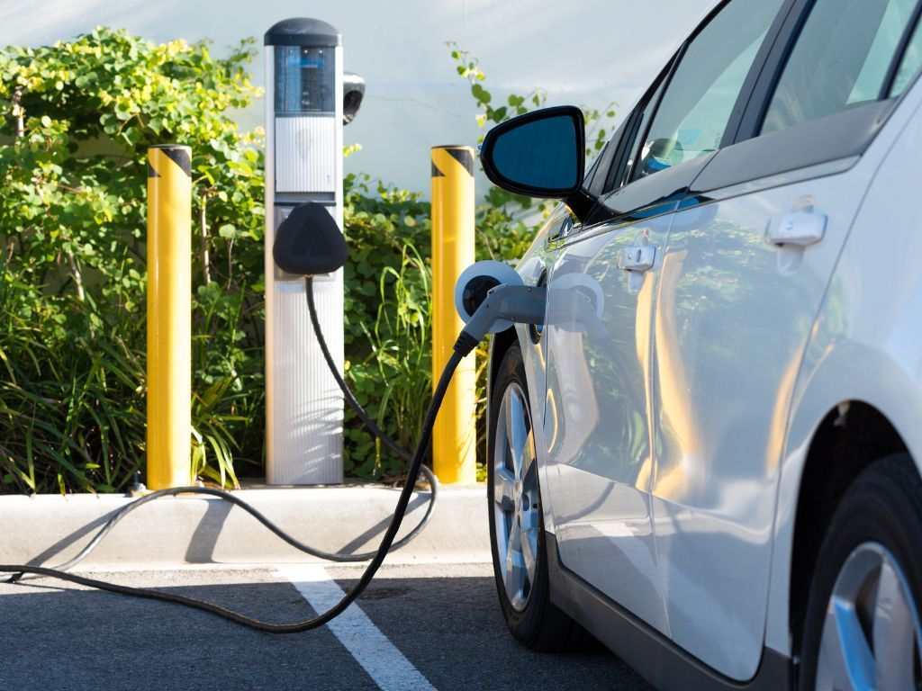 Things To Ask Yourself Before Investing in an Electric Car