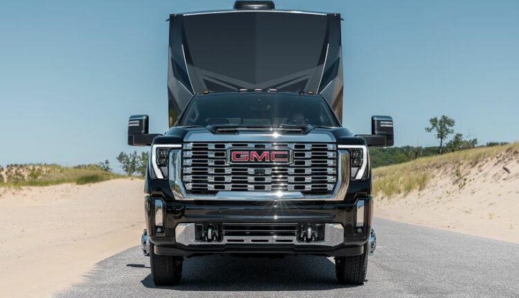 GMC Introduces Its Most Luxurious, Advanced and Capable Sierra HD Ever