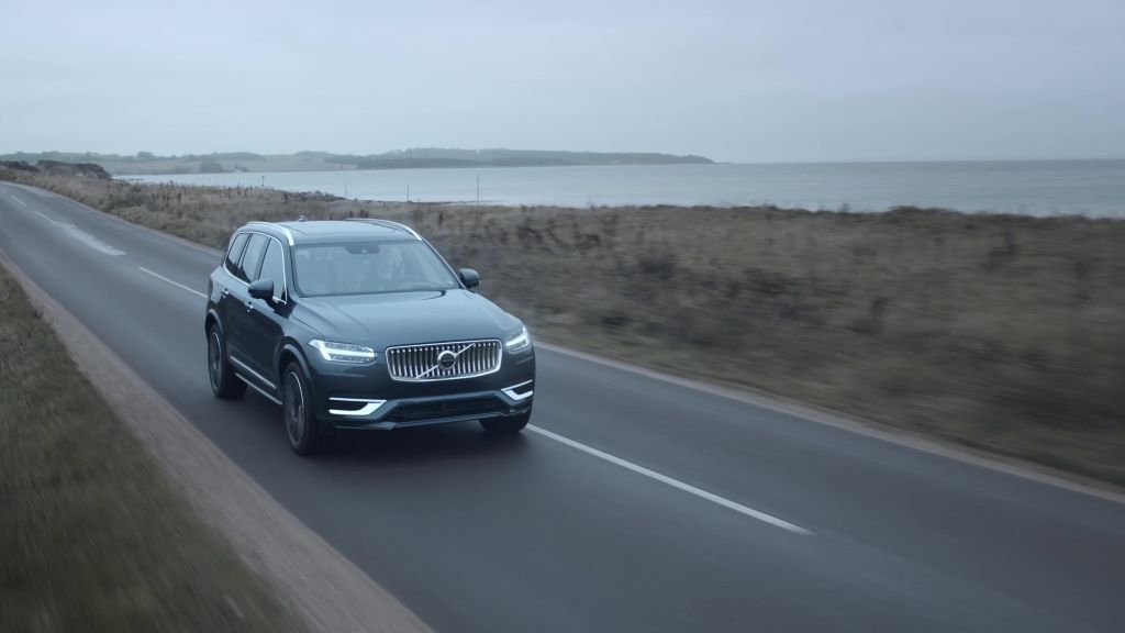 Volvo XC90 and XC90 Recharge Plug-in Hybrid Named 2023 IIHS TOP SAFETY PICK+ Award Winners