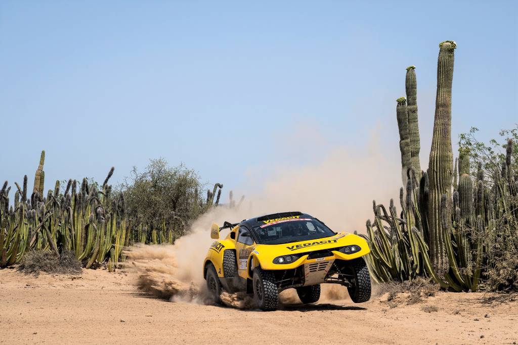 Loeb Grabs Superb Stage Victory to Give BRX Rally Lead in Mexico