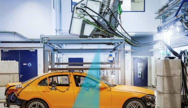 Maximum Transparency: Mercedes-Benz Is the World’s First Car Manufacturer to X-Ray a Crash Test
