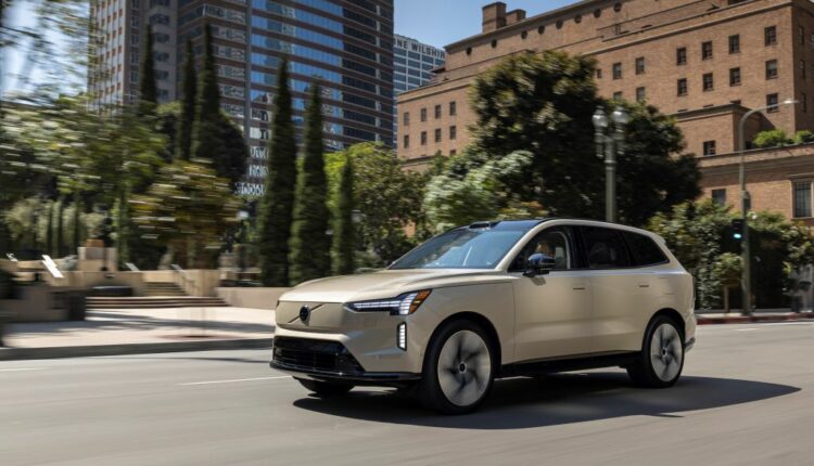 The All-New, All-Electric Volvo EX90 SUV on the Road – First Customers Will Get Their Cars This Month