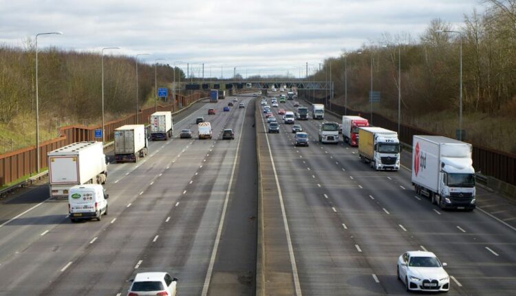 Christmas Drivers Warned Against Microsleeping Behind the Wheel