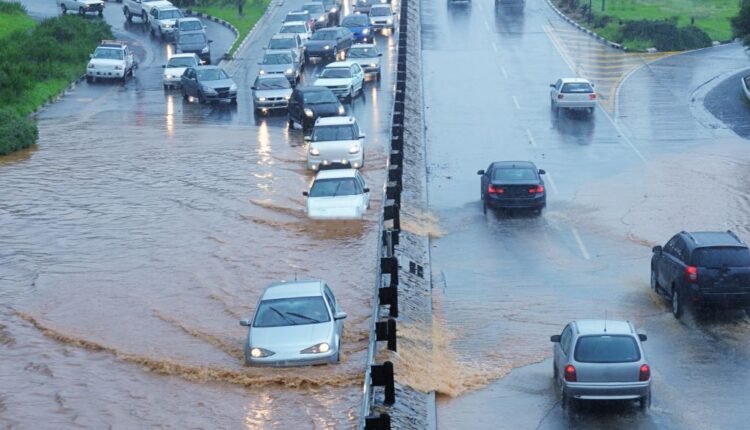 Flood Warnings: Expert Tips for Driving Through Flooded Roads