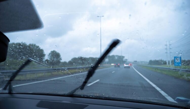 How To Create a Vehicle Emergency Kit When Storms Hit