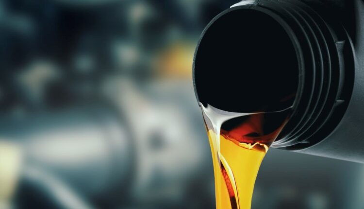 Top Mistakes When Choosing Engine Oil Viscosity