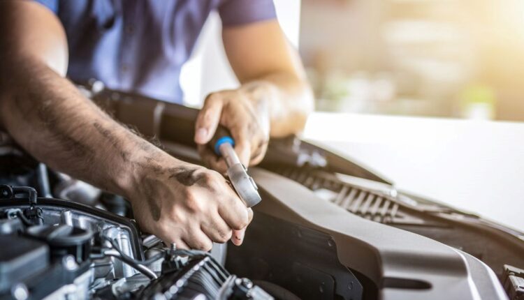 How To Avoid Common Injuries While Working on Cars