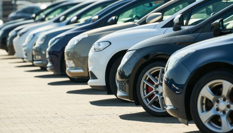 Different Strategies for Selling Your Car